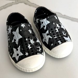 Native toddler shoes 4c